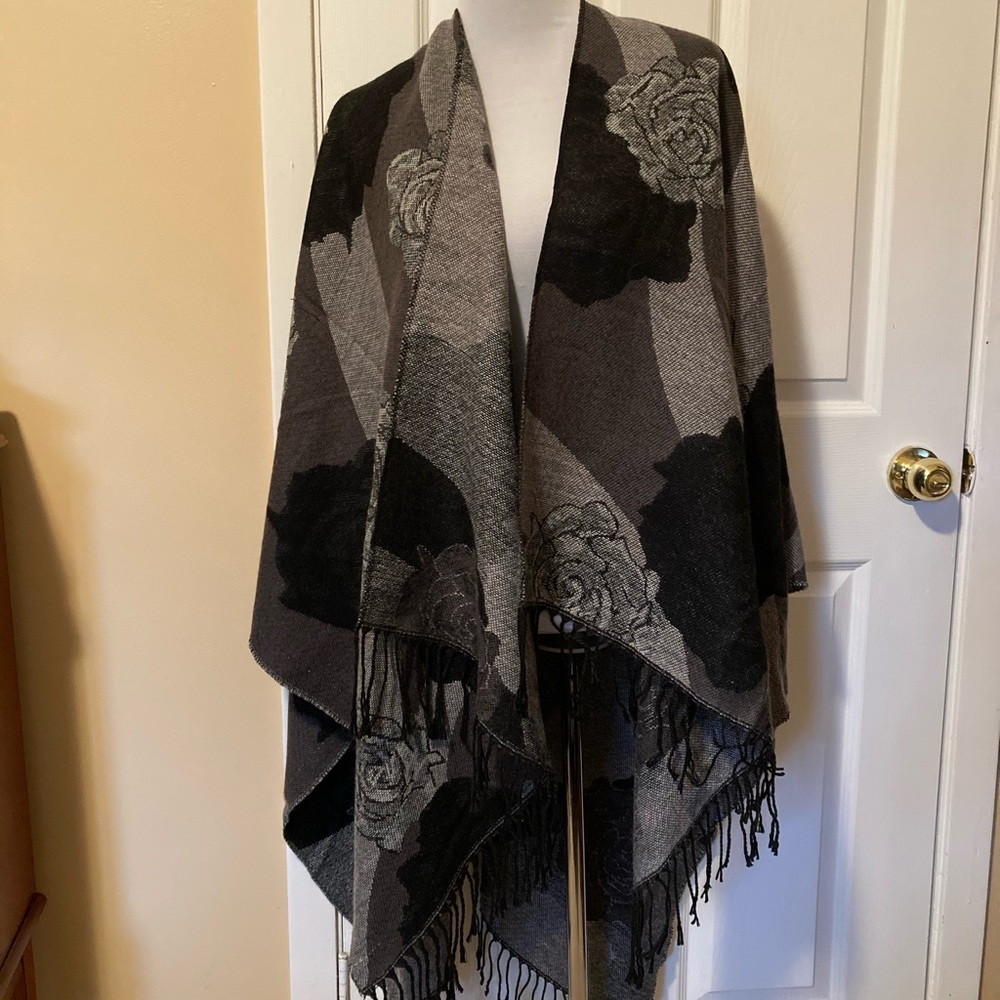 Large shawl/wrap